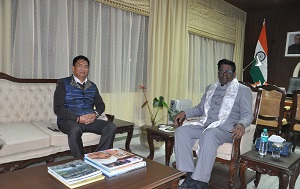 The Governor of Arunachal Pradesh Shri V. Shanmuganathan with the Chief Minister of Arunachal Pradesh Shri Pema Khandu called on at Raj Bhavan, Itanagar on 2nd January 2017. 